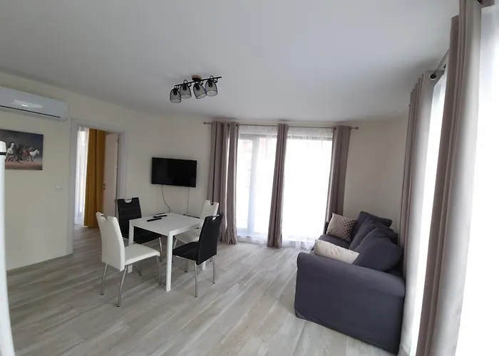 Apartamento орех а30